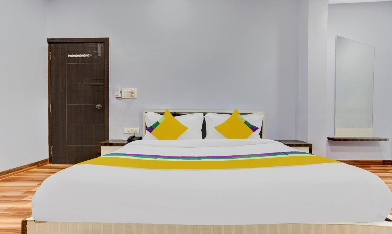 Itsy By Treebo - Utsav Inn Indaur Exteriér fotografie